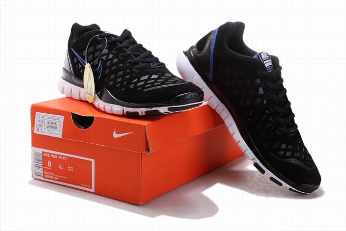 Nike Free TR FIT 2 Black White Mens Running Shoes