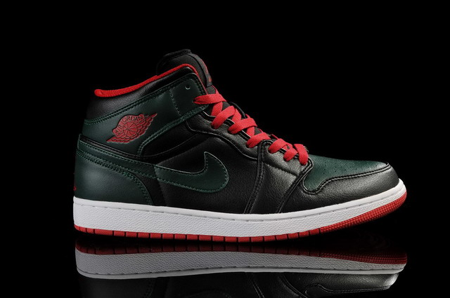 Nike Air Jordan 1 Retro Mens Shoes Black / Deep Green / Red