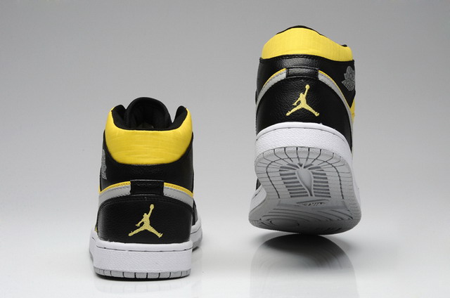Nike Air Jordan 1 Phat Mens Shoes Black / Stealth / Sport Yellow / White