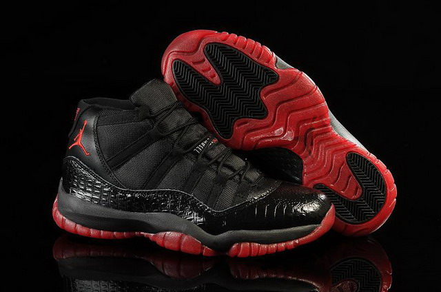 Nike Air Jordan 11 XI Retro Mens Shoes Black / Varsity Red