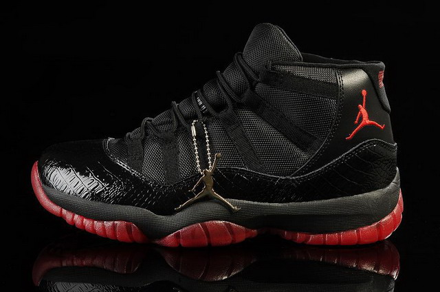 Nike Air Jordan 11 XI Retro Mens Shoes Black / Varsity Red