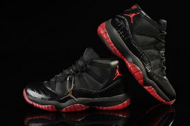 Nike Air Jordan 11 XI Retro Mens Shoes Black / Varsity Red