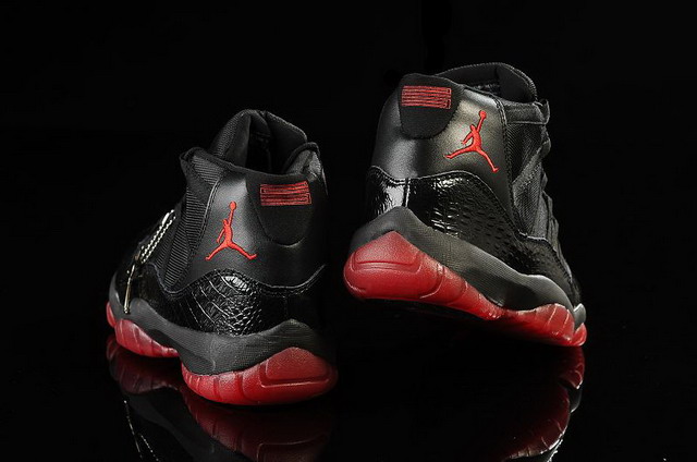 Nike Air Jordan 11 XI Retro Mens Shoes Black / Varsity Red