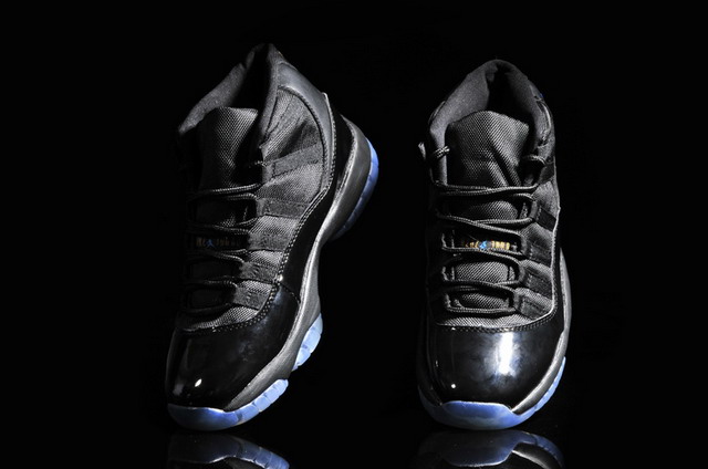 Nike Air Jordan 11 XI Retro Mens Shoes Black / Varsity Royal