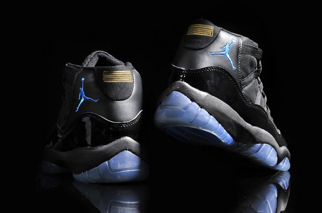 Nike Air Jordan 11 XI Retro Mens Shoes Black / Varsity Royal