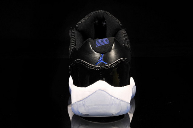 Nike Air Jordan 11 XI Retro Low Mens Shoes Black / White / Varsity Royal