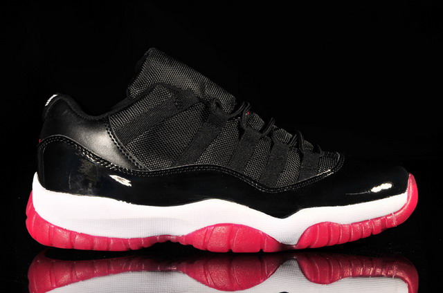 Nike Air Jordan 11 XI Retro Low Mens Shoes Black / White / Varsity Red