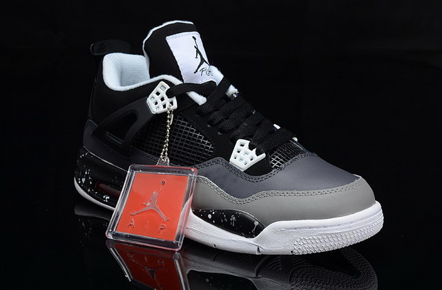Nike Air Jordan 4 Retro Mens Shoes Black / Grey / White