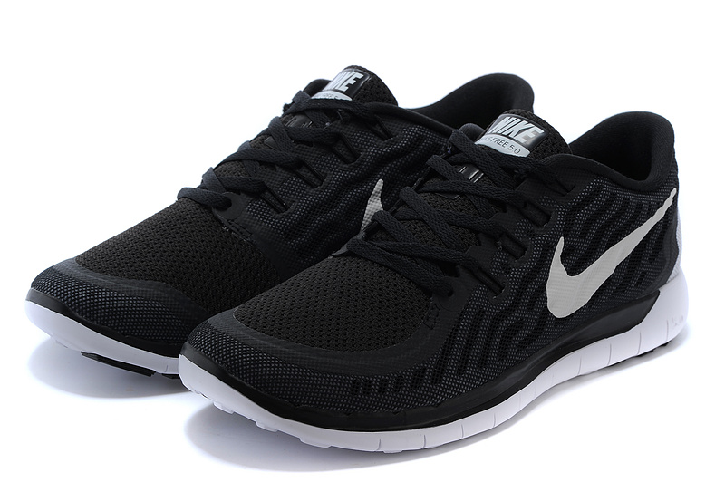 Nike Free 5.0 Mens Running Shoe Black / White