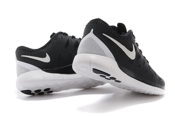 Nike Free 5.0+ Mens Running Shoes Black / Anthracite / White